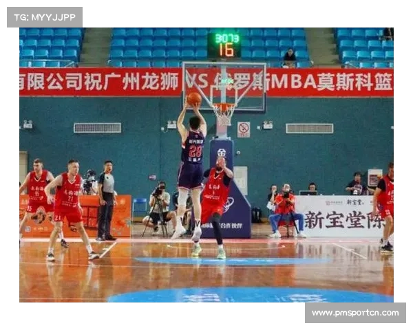 上海迎来NBA中国赛顶级对决 球迷热情沸腾见证篮球盛宴 上海迎来NBA中国赛顶级对决 球迷热情沸腾见证篮球盛宴
